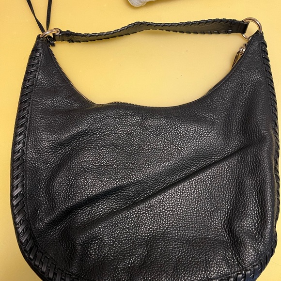 Michael Kors - Picture 3 of 4